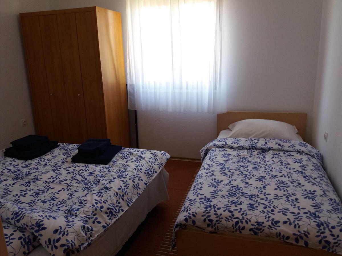 Apartment Nin-dodo *