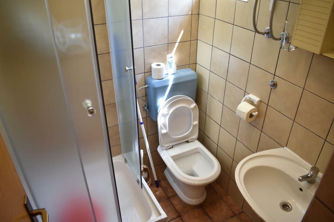 Apartment Nin-dodo Nin