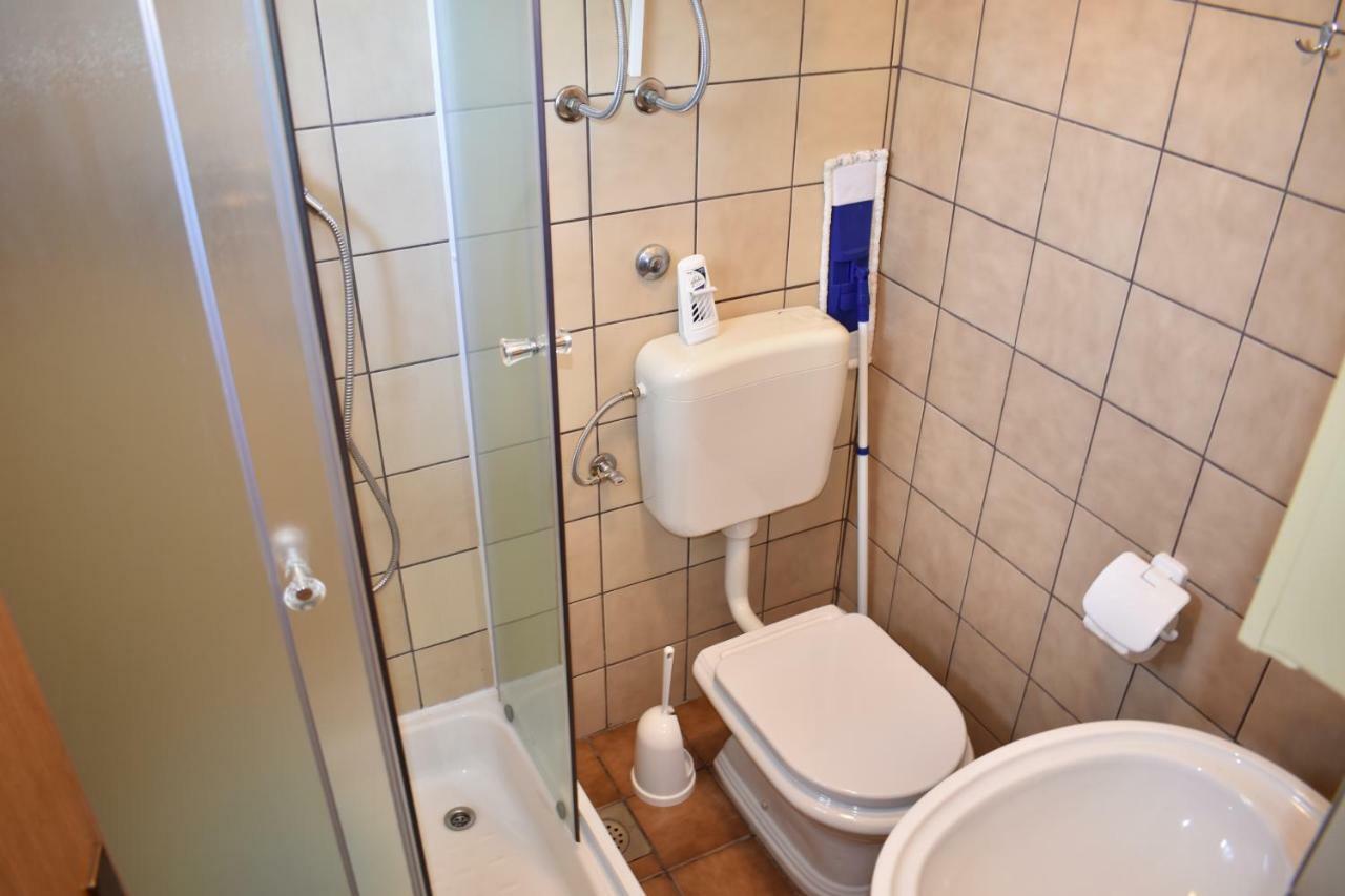Nin-dodo Apartment